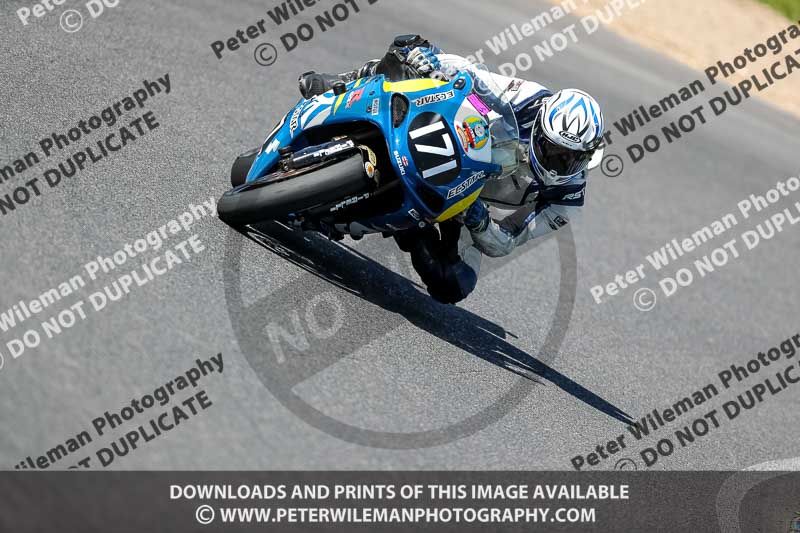 enduro digital images;event digital images;eventdigitalimages;lydden hill;lydden no limits trackday;lydden photographs;lydden trackday photographs;no limits trackdays;peter wileman photography;racing digital images;trackday digital images;trackday photos